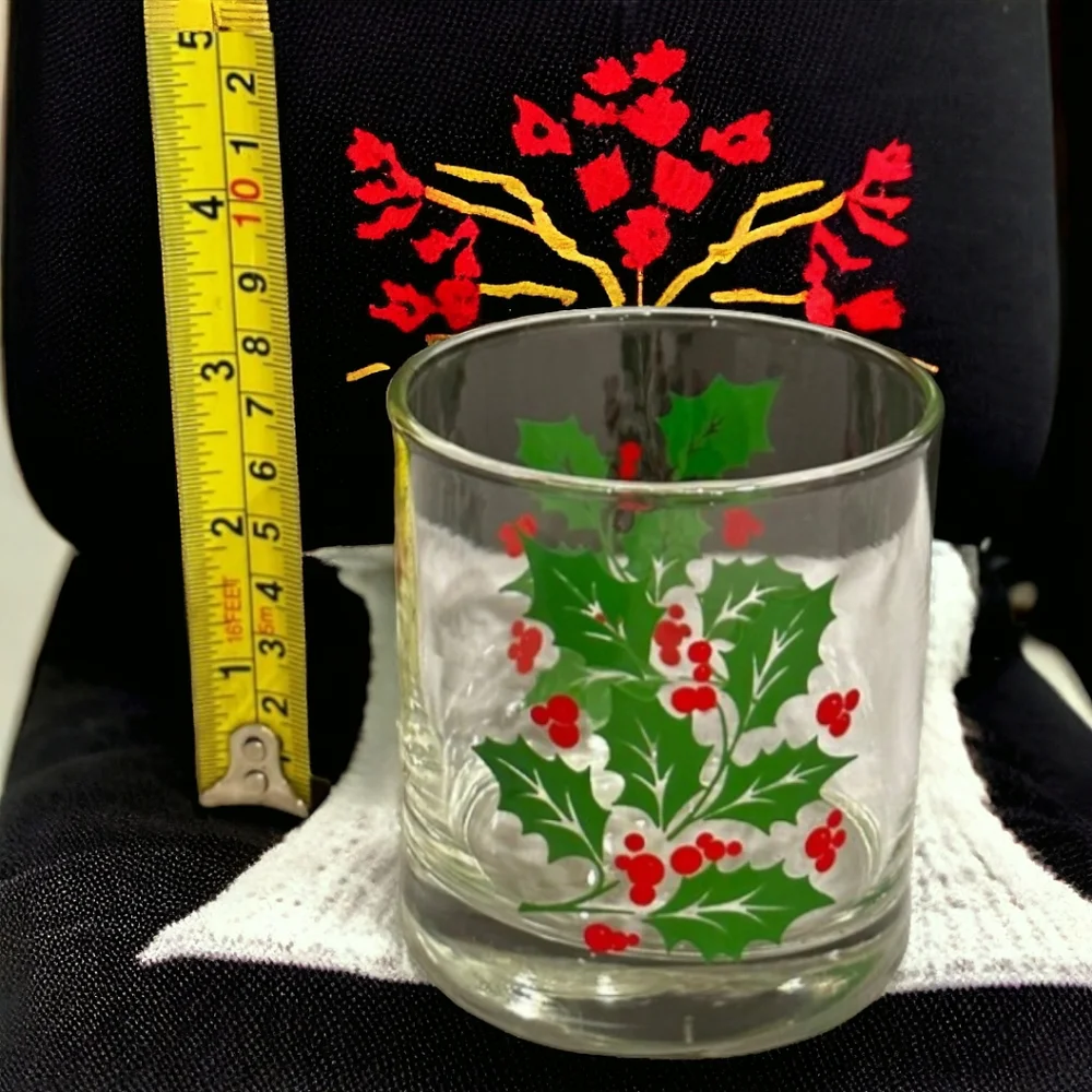 1 Vtg Indian Glass Low-Ball Mistletoe  Holly Berry Bar Glass Eggnog Christmas
